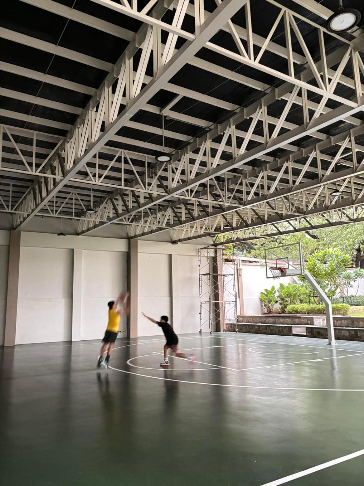 2 Bedroom Condo Unit Near Sm Bf & Naia At The Atherton By Dmci With 2 Balcony Paranaque City Exteriör bild