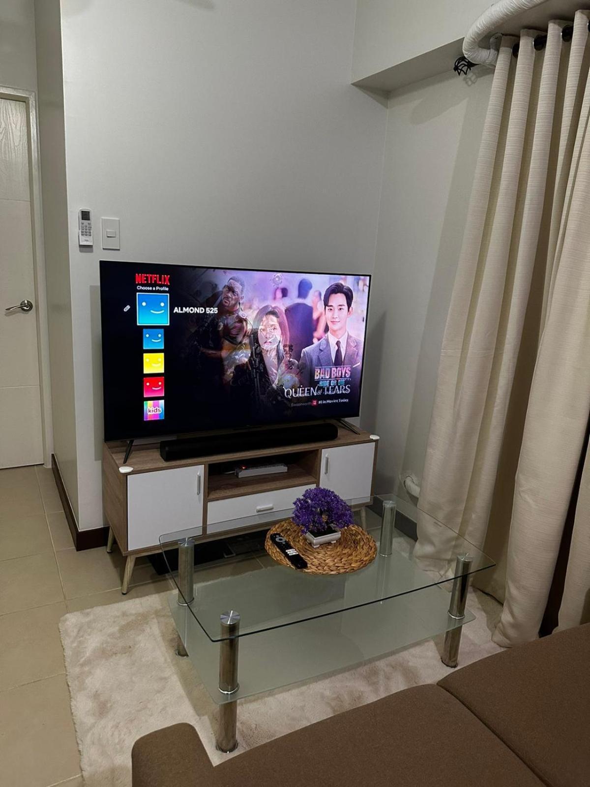 2 Bedroom Condo Unit Near Sm Bf & Naia At The Atherton By Dmci With 2 Balcony Paranaque City Exteriör bild